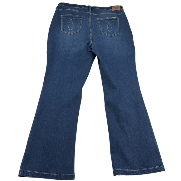 Calvin Klein Jeans High Rise Demi Boot Cut Medium Wash Jeans NWT Womens sz 20 W - Picture 3 of 16